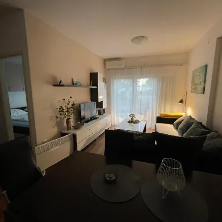 Deluxe Im * Медулин