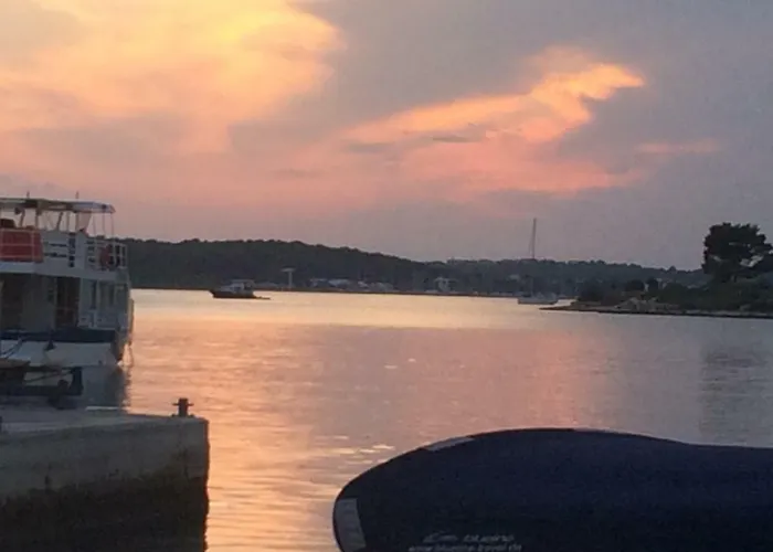 아파트 Deluxe Im 메덜린