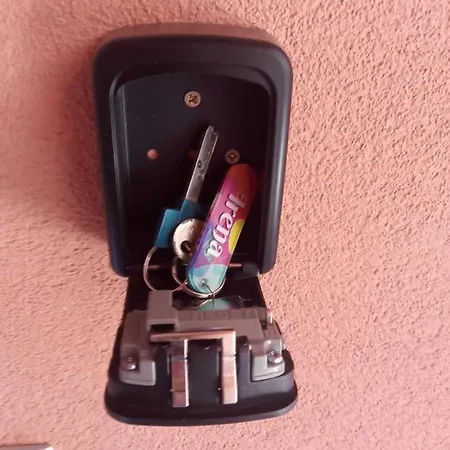 Deluxe Im דירה מדולין